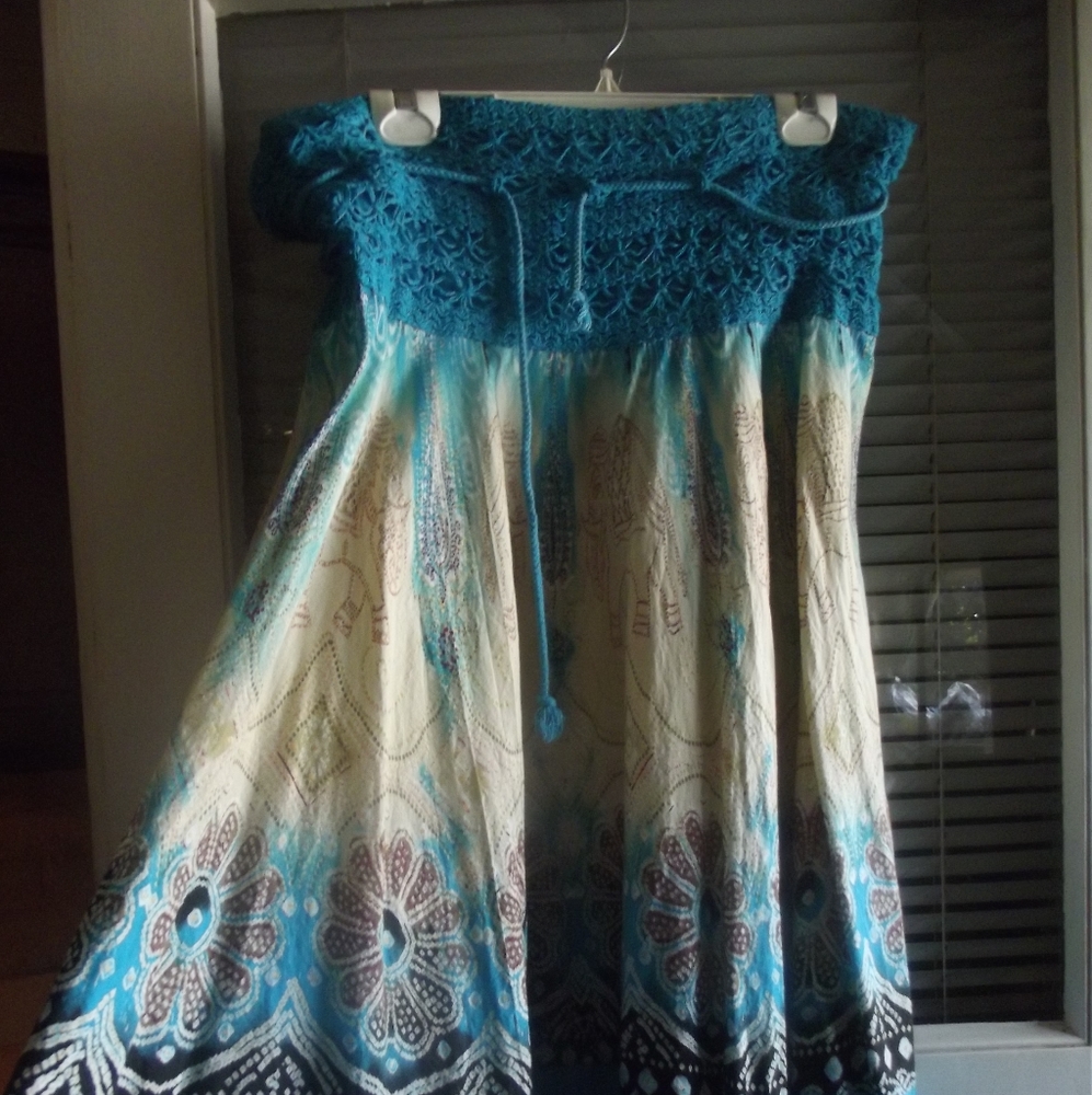 Roomates California turquoise skirt